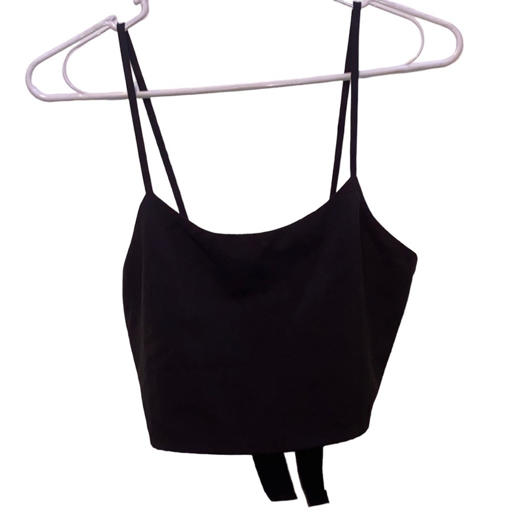 🔸SALE🔸 Black Bow Tie Crop Top